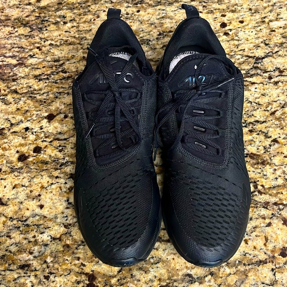 Air Max 270 black sz 11.5(used)